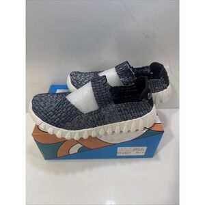 Bernie Mev Kids Shoes Navy Shimmer Size 35 US 4 Zip Charm K NIB BM26